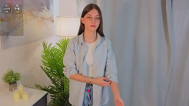 NatashaRieker online show from 05/08/26, 03:45