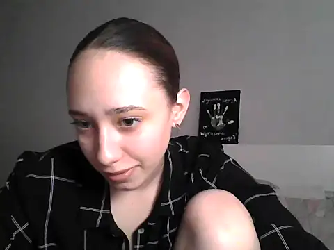 DarkMirel online show from 05/07/26, 01:49