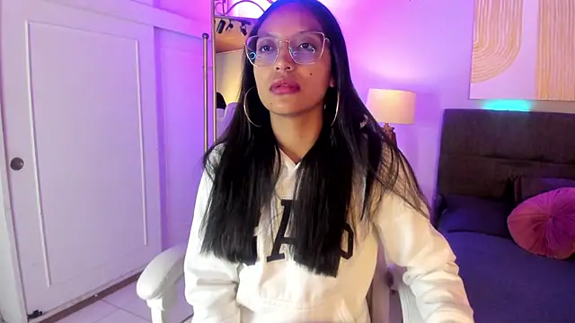 miel ambar online show from 05/27/26, 01:52