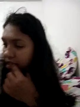 Snapshot of MariasPx chatting on 04/14/26, 05:35 MariasPx online show from 04/14/26, 05:35