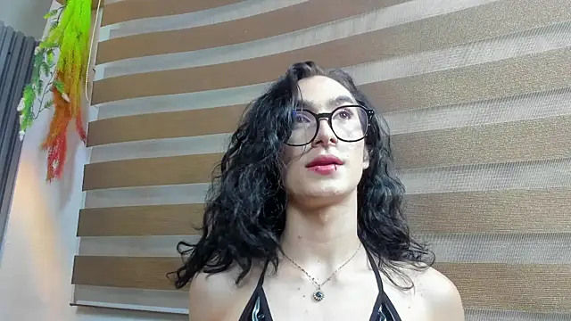 Snapshot of Shammy_rosse chatting on 07/09/26, 02:48 Shammy rosse online show from 07/09/26, 02:48