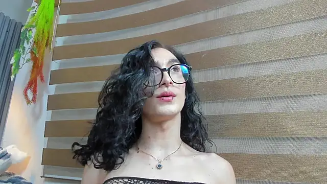 Snapshot of Shammy_rosse chatting on 07/10/26, 03:55 Shammy rosse online show from 07/10/26, 03:55