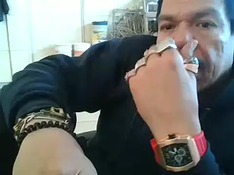 Snapshot of Oskr2024XXX chatting on 12/30/24, 09:08 Oskr2024XXX online show from 12/30/24, 09:08