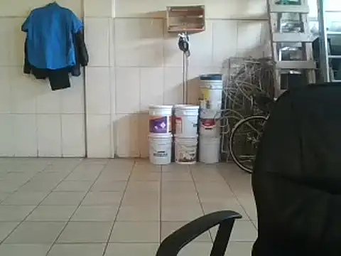 Snapshot of Oskr2024XXX chatting on 01/17/25, 09:50 Oskr2024XXX online show from 01/17/25, 09:50