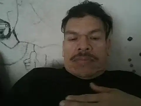 Snapshot of Oskr2024XXX chatting on 01/18/25, 09:45 Oskr2024XXX online show from 01/18/25, 09:45