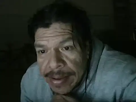 Snapshot of Oskr2024XXX chatting on 03/11/25, 06:10 Oskr2024XXX online show from 03/11/25, 06:10