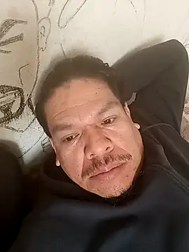 Snapshot of Oskr2024XXX chatting on 09/25/25, 07:17 Oskr2024XXX online show from 09/25/25, 07:17