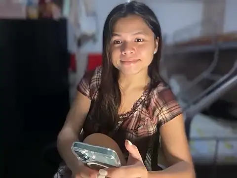 transaliyah online show from 04/20/26, 02:42