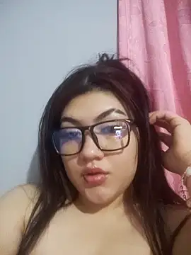 Mia2024 online show from 04/14/26, 04:07