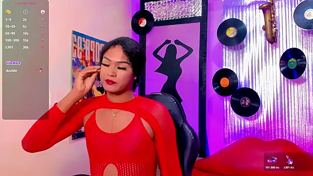 Snapshot of _Isabella_Castro chatting on 05/07/26, 03:23 Isabella Castro online show from 05/07/26, 03:23
