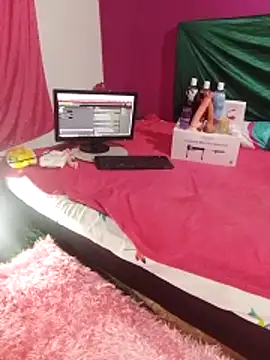 Kaissy dollts online show from 04/15/26, 08:32