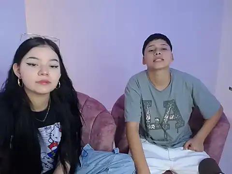 girlssextwo online show from 04/14/26, 03:18