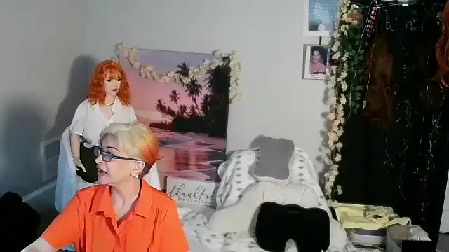 ZorynaDollHouse online show from 06/10/26, 11:24
