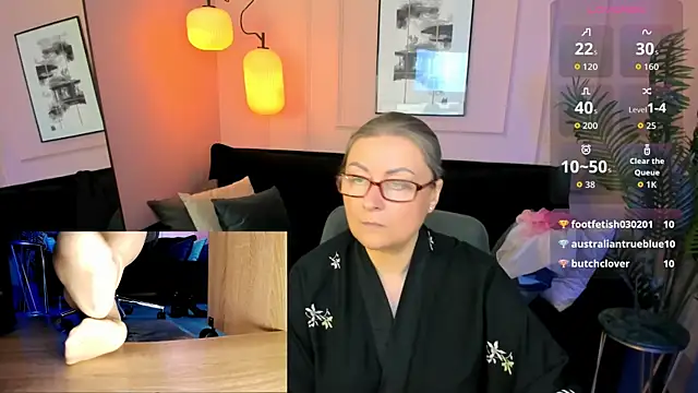Alexandra Kind online show from 06/14/26, 02:24