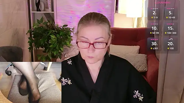 Alexandra Kind online show from 07/07/26, 01:48