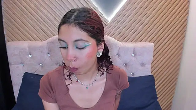 Snapshot of alejita_machado chatting on 05/20/26, 12:44 alejita machado online show from 05/20/26, 12:44