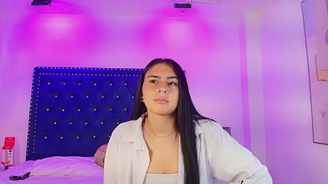 Serena and zoe online show from 04/29/26, 07:31