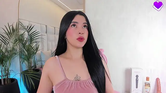 Snapshot of imnikaa_ chatting on 06/02/26, 01:13 imnikaa online show from 06/02/26, 01:13