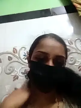 Lusi G online show from 04/27/26, 11:19