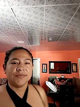 elisa-bebe online show from 04/23/26, 03:36