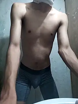 largedickk  online show from 04/17/26, 07:50