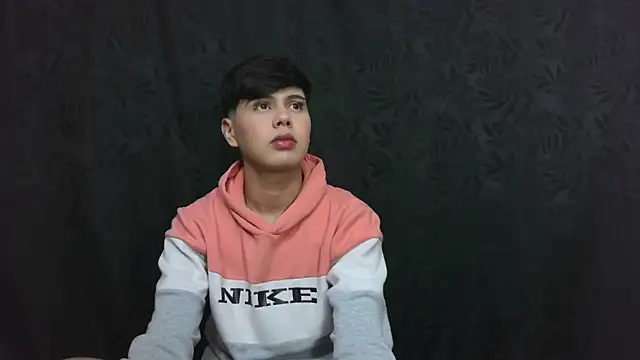 Snapshot of Felipe_Kold chatting on 05/12/26, 02:52 Felipe Kold online show from 05/12/26, 02:52