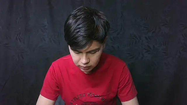 Snapshot of Felipe_Kold chatting on 05/21/26, 02:07 Felipe Kold online show from 05/21/26, 02:07