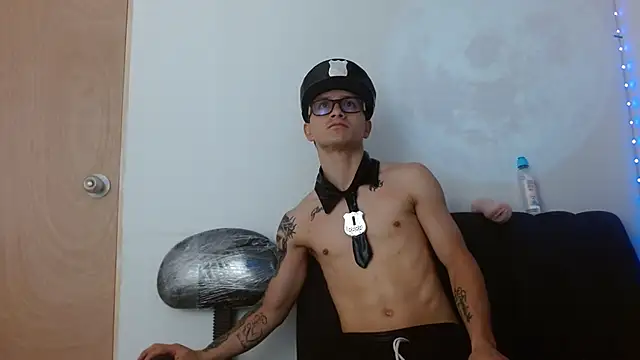 Zeusdark19 online show from 05/09/26, 12:10