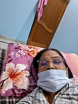 Shalini3456 online show from 05/31/26, 06:09