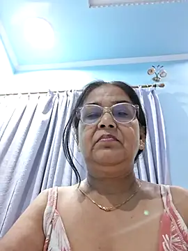 Shalini3456 online show from 06/05/26, 07:41