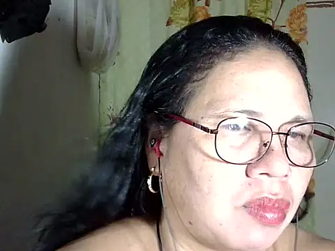 HottyCurlyPeanut online show from 05/04/26, 04:25