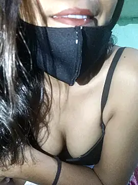 Snapshot of Rashmika__Rouni chatting on 04/18/26, 07:58 Rashmika Rouni online show from 04/18/26, 07:58