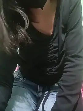 Snapshot of Rashmika__Rouni chatting on 04/23/26, 08:00 Rashmika Rouni online show from 04/23/26, 08:00