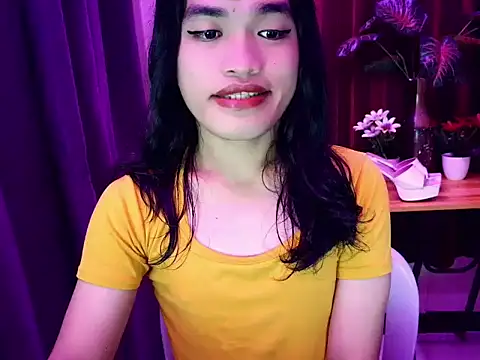 Snapshot of ruffa_madisson chatting on 05/18/26, 12:22 ruffa madisson online show from 05/18/26, 12:22