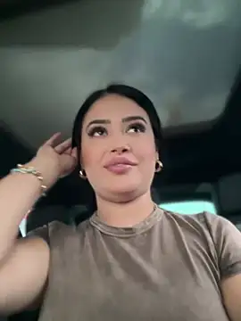 Sara fun online show from 03/17/25, 08:51