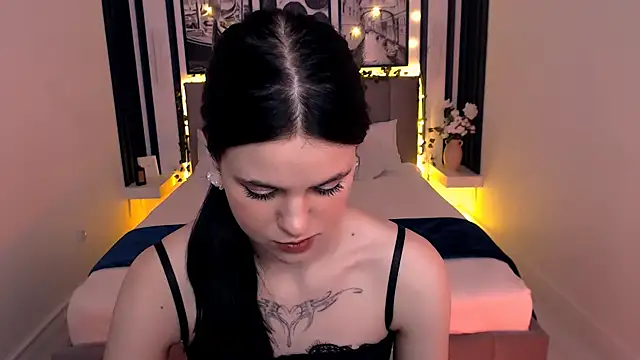  Scarlett Lee  online show from 04/16/26, 11:22