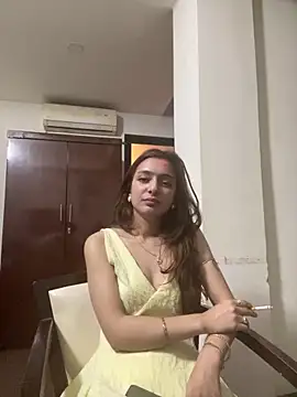 Snapshot of wu_tuan8090 chatting on 04/15/26, 03:52 wu tuan8090 online show from 04/15/26, 03:52