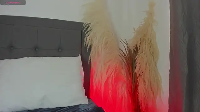 hanna-baker01 online show from 07/11/26, 03:15