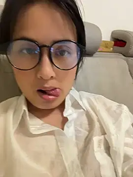 Snapshot of Faye-baby chatting on 05/21/26, 03:08 Faye-baby online show from 05/21/26, 03:08
