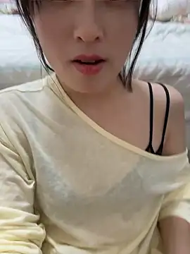 Snapshot of Faye-baby chatting on 06/07/26, 02:54 Faye-baby online show from 06/07/26, 02:54