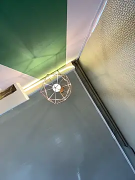 LilithJones   online show from 04/17/26, 11:46