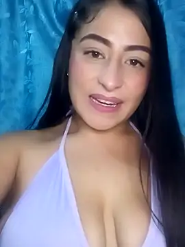 ChloeMadisson online show from 04/22/26, 11:39