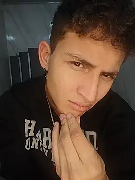 Axel Romanov online show from 07/23/26, 12:47