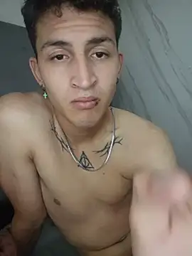 Axel Romanov online show from 07/28/26, 03:21