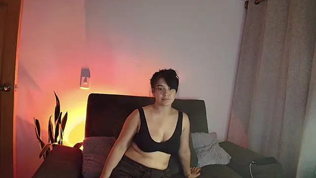 Alyssa and DAngelo online show from 06/09/26, 01:17