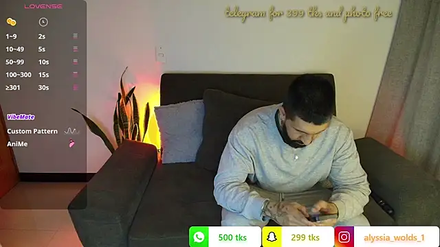 Snapshot of Alyssa_and_DAngelo chatting on 07/01/26, 02:13 Alyssa and DAngelo online show from 07/01/26, 02:13
