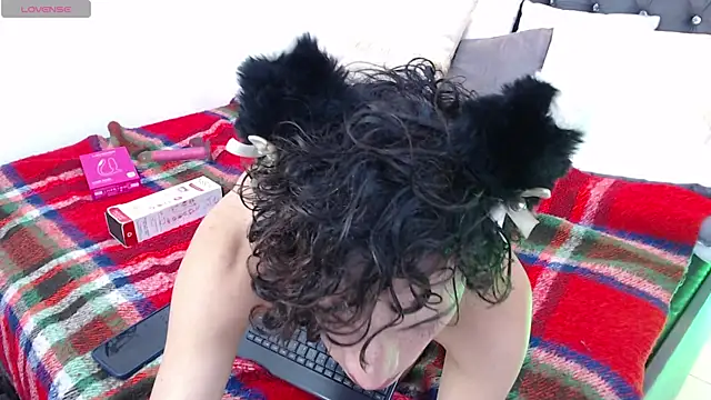 Anaciet Evans online show from 05/26/26, 04:08