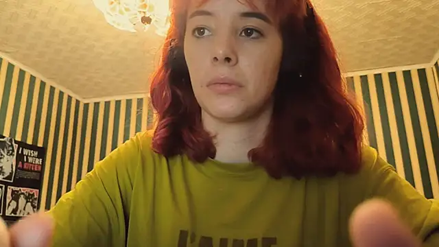 amberrrdolll  online show from 05/03/26, 09:43