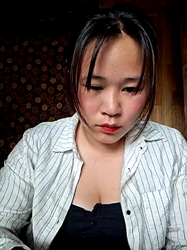 Annalina20 online show from 04/19/26, 12:54