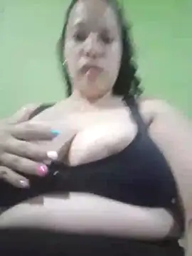 DivaCaliente1 online show from 05/14/26, 03:24